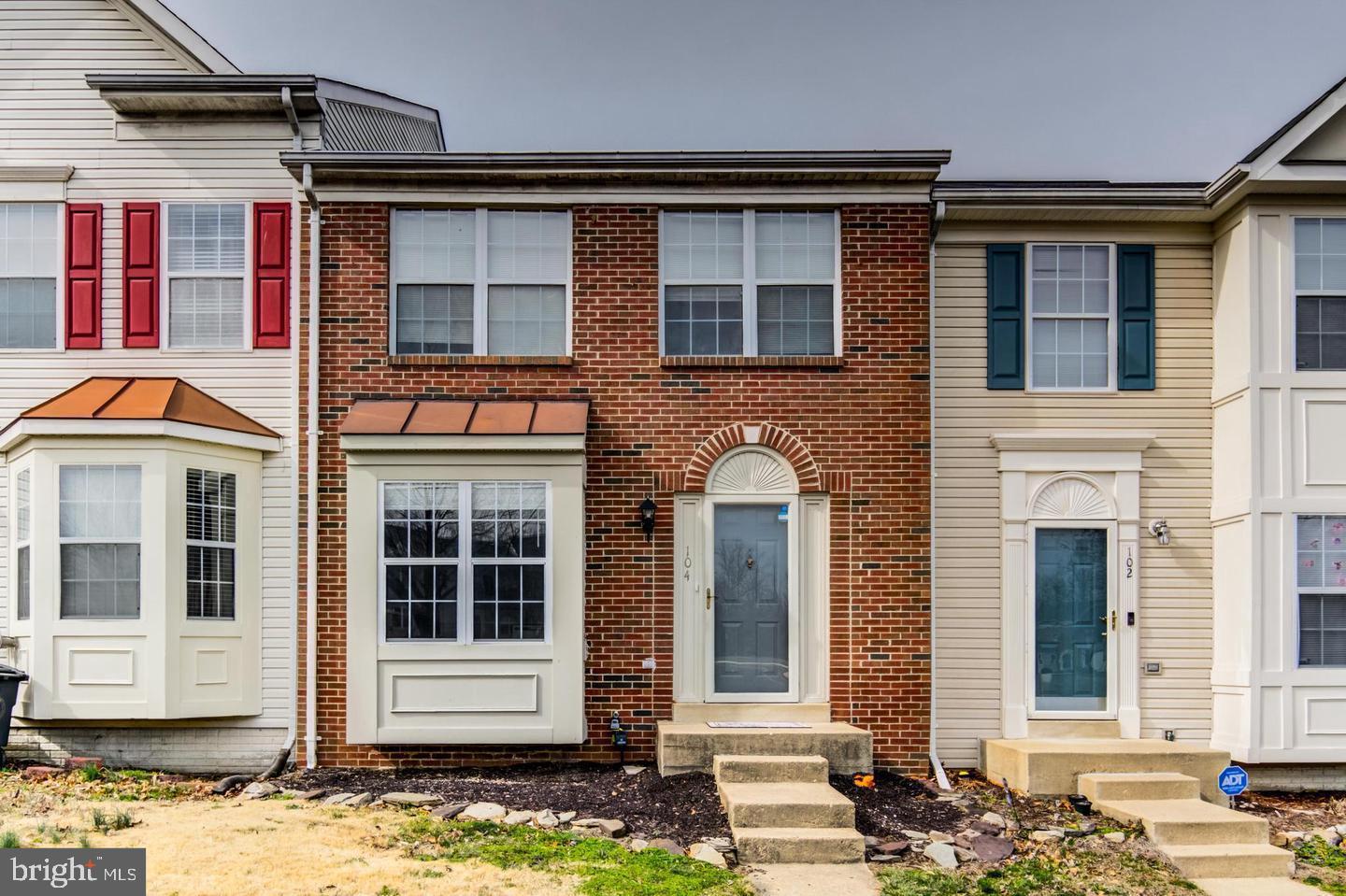 HAMPTON OAKS - Residential Lease