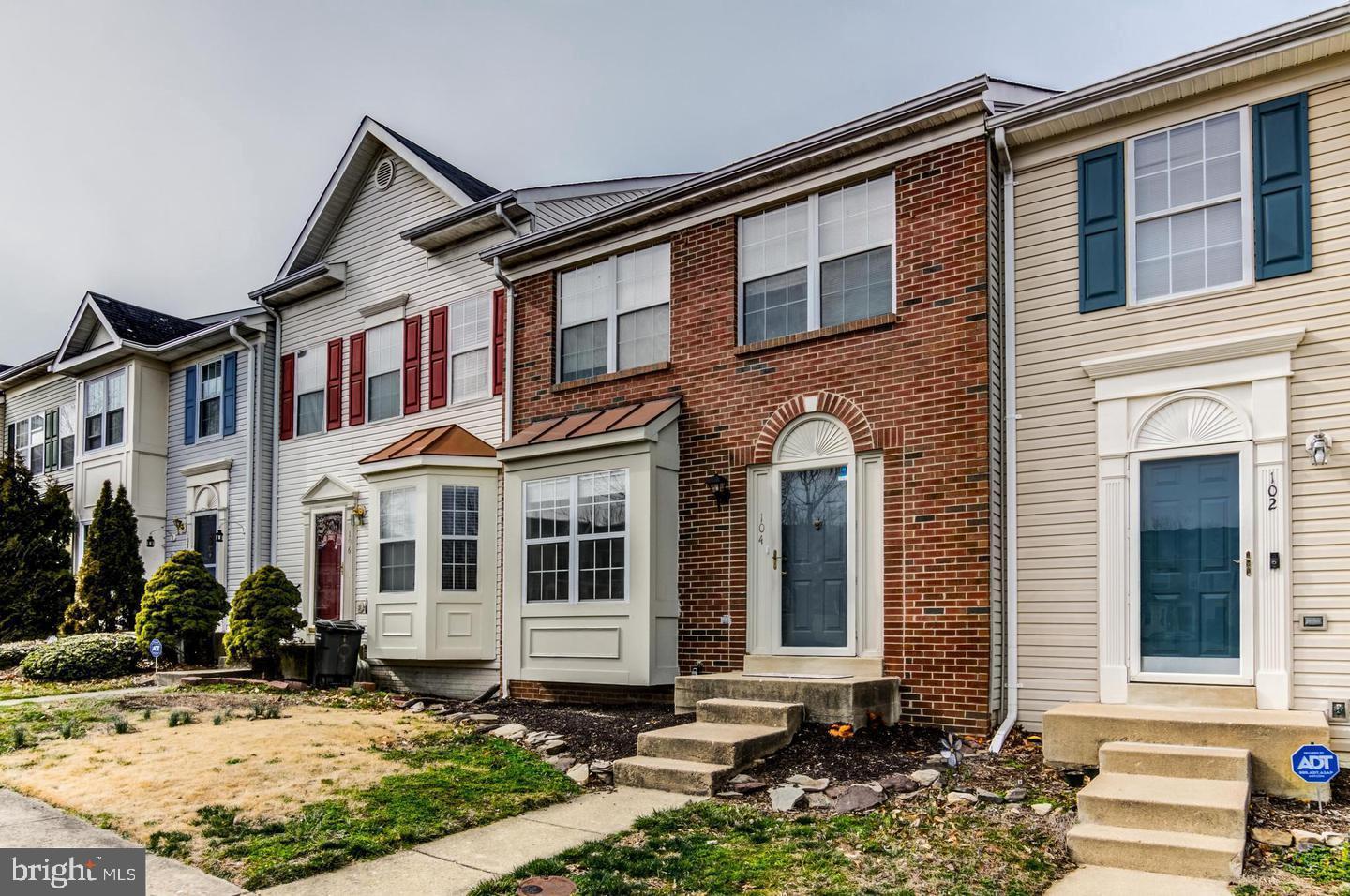 HAMPTON OAKS - Residential Lease