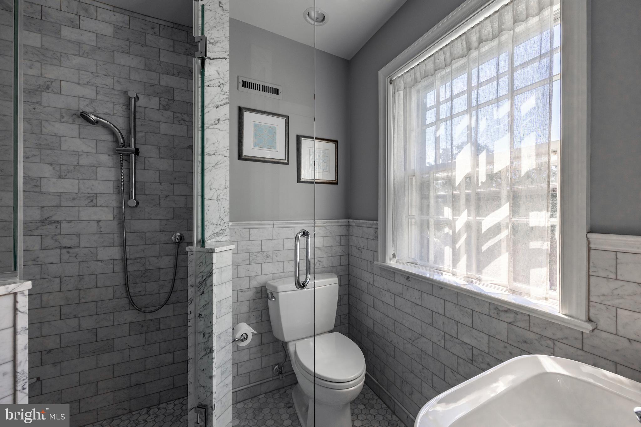 NARBERTH - Residential