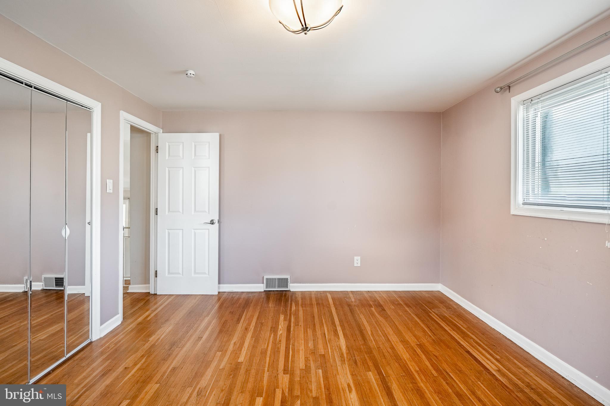 LEEDOM ESTS - Residential