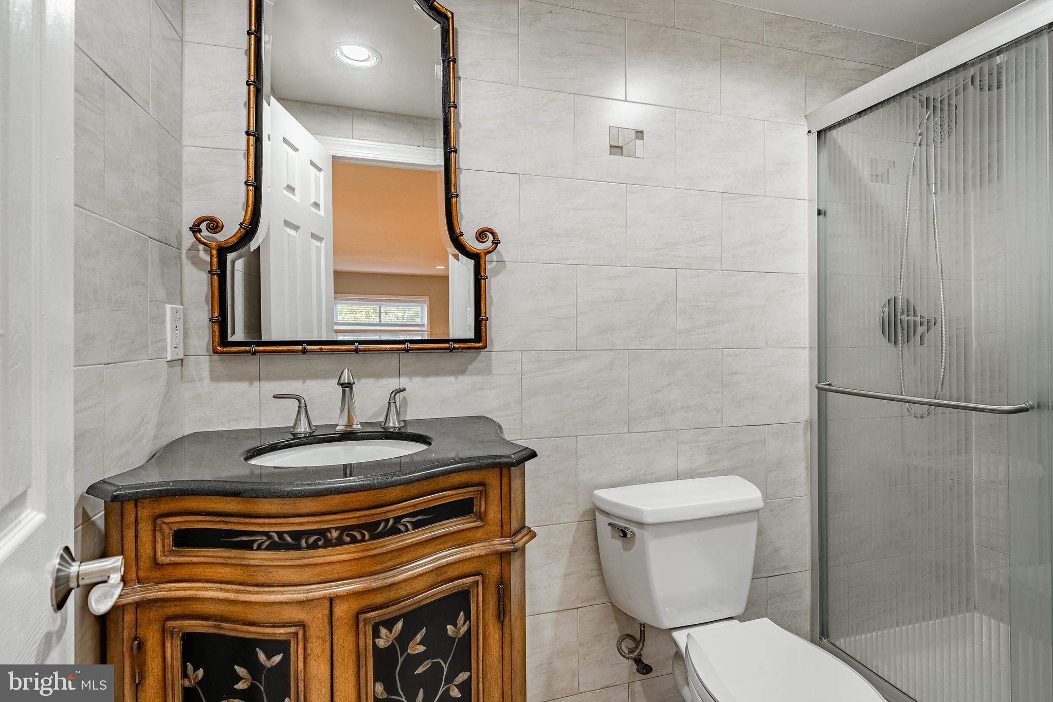 LEEDOM ESTS - Residential