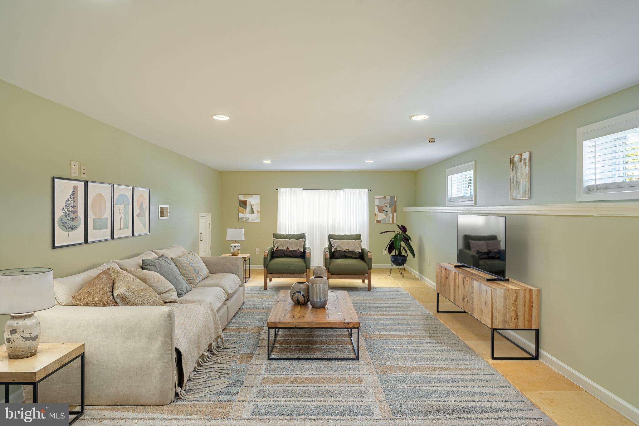 LEEDOM ESTS - Residential