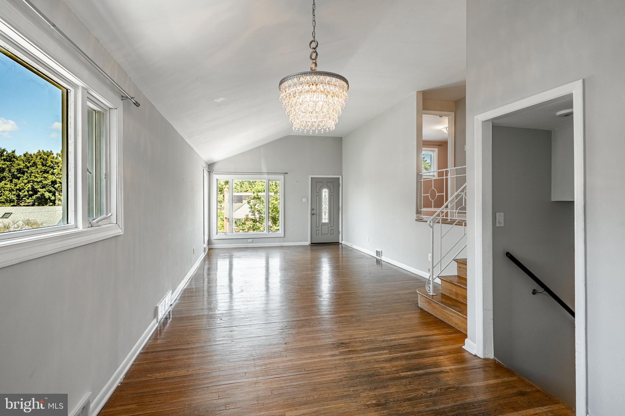 LEEDOM ESTS - Residential