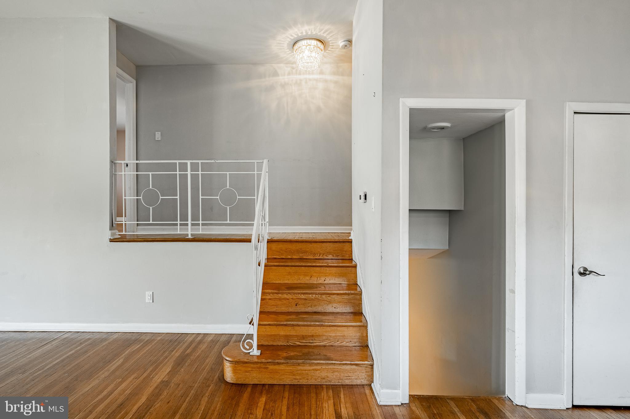 LEEDOM ESTS - Residential