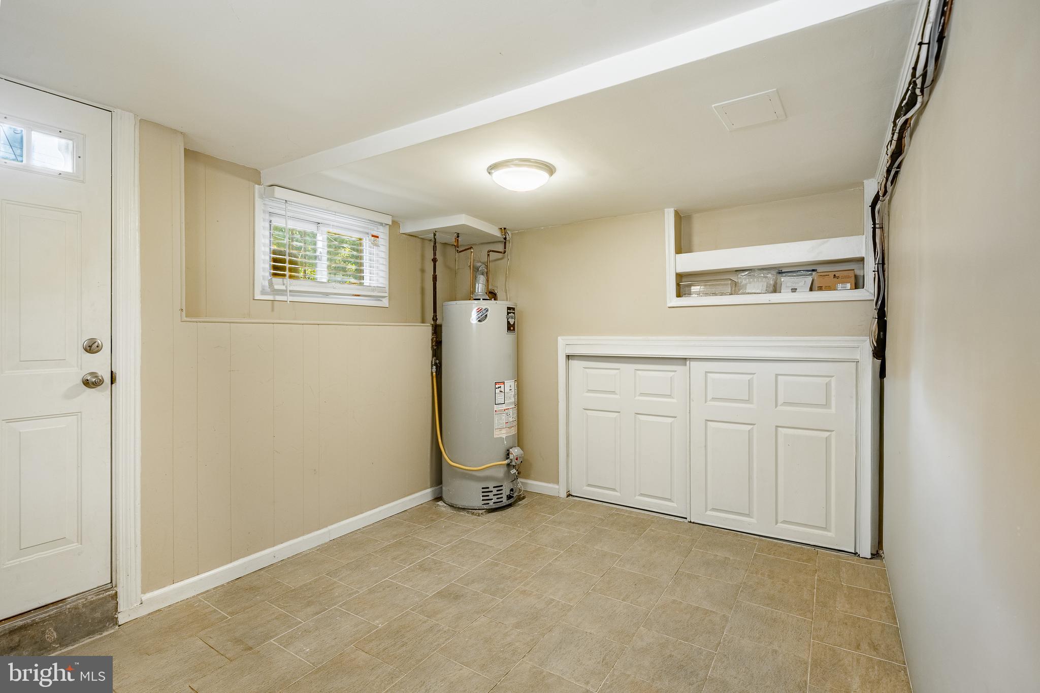 LEEDOM ESTS - Residential