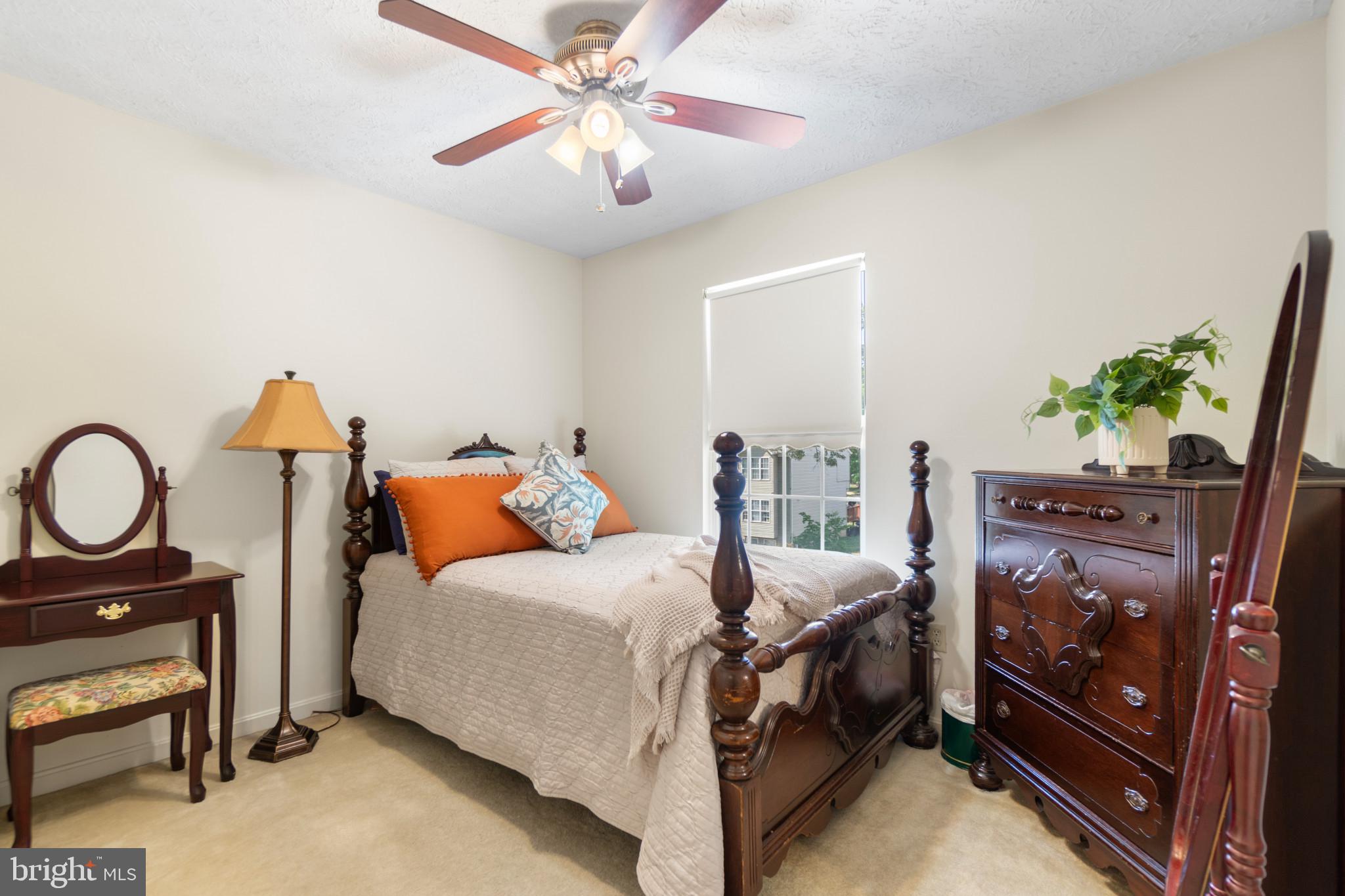 OXFORD LANDING - Residential