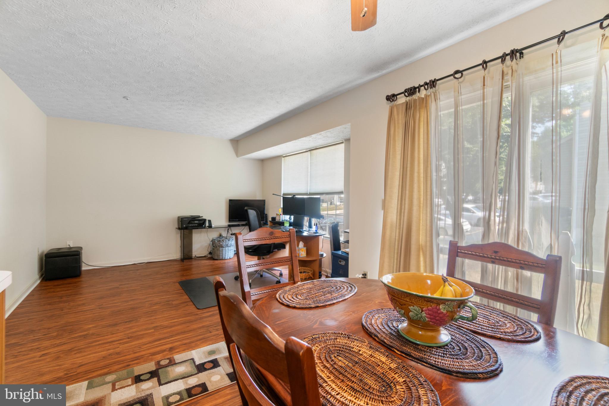 OXFORD LANDING - Residential