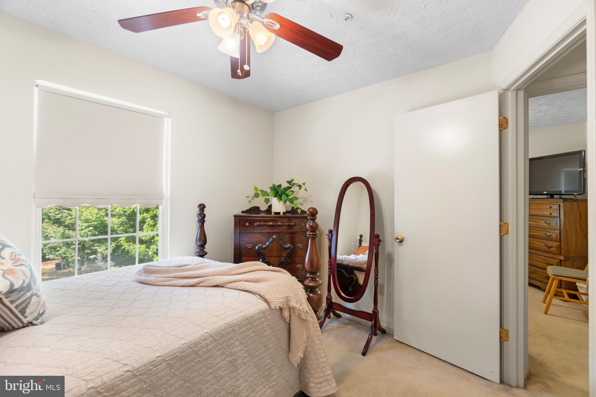 OXFORD LANDING - Residential