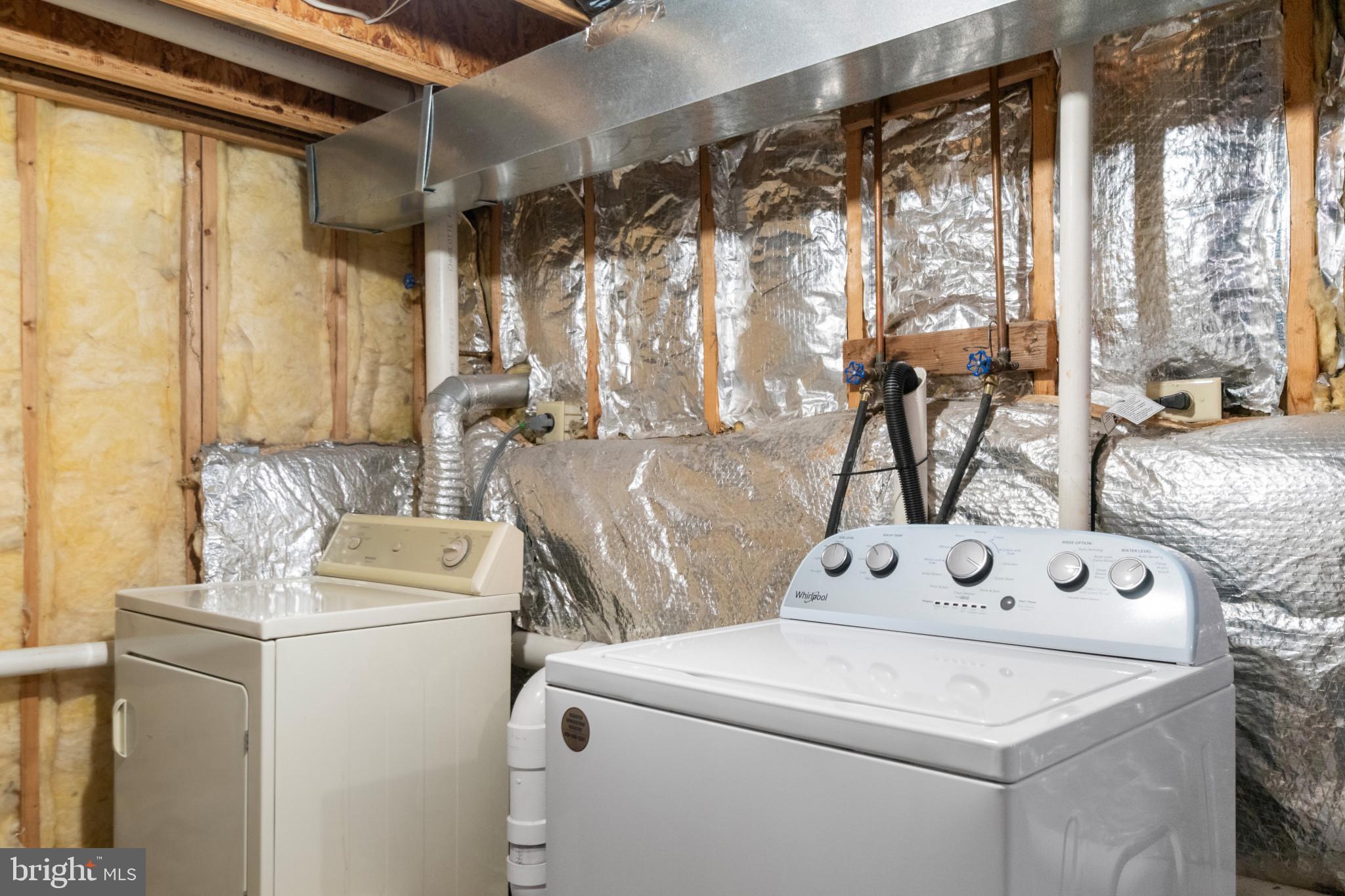 OXFORD LANDING - Residential