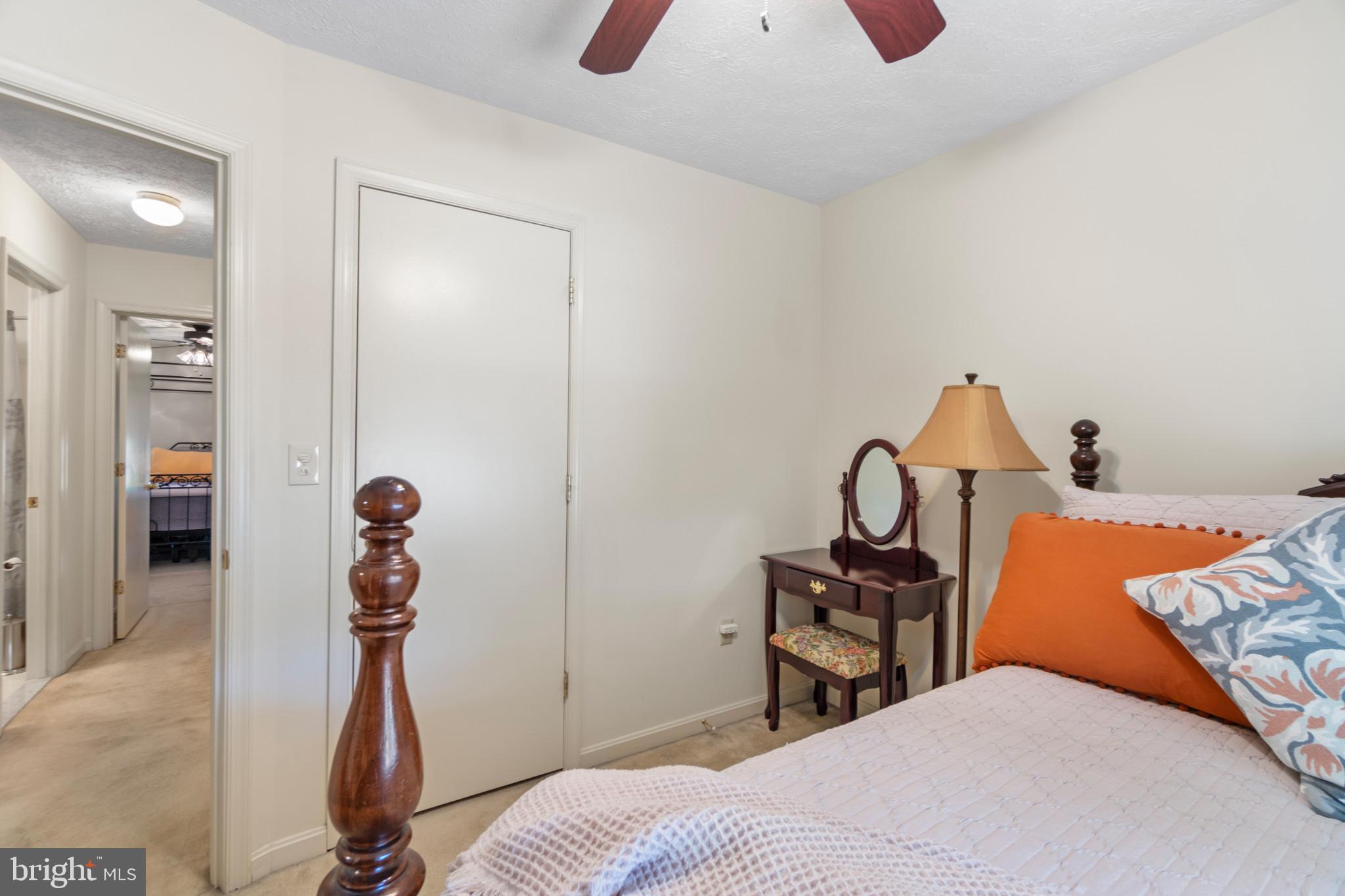 OXFORD LANDING - Residential