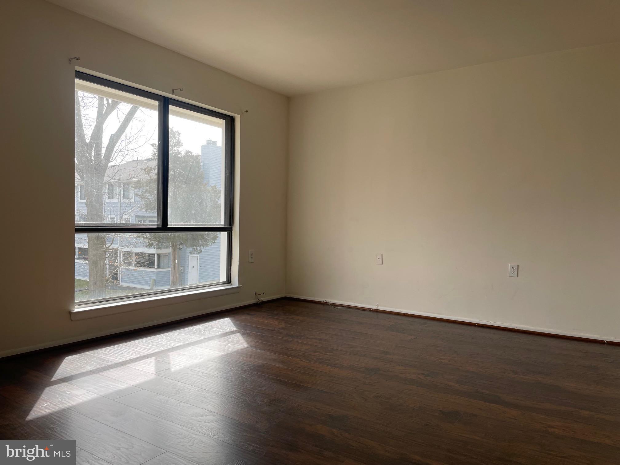 THE VILLAGES CONDO - Residential