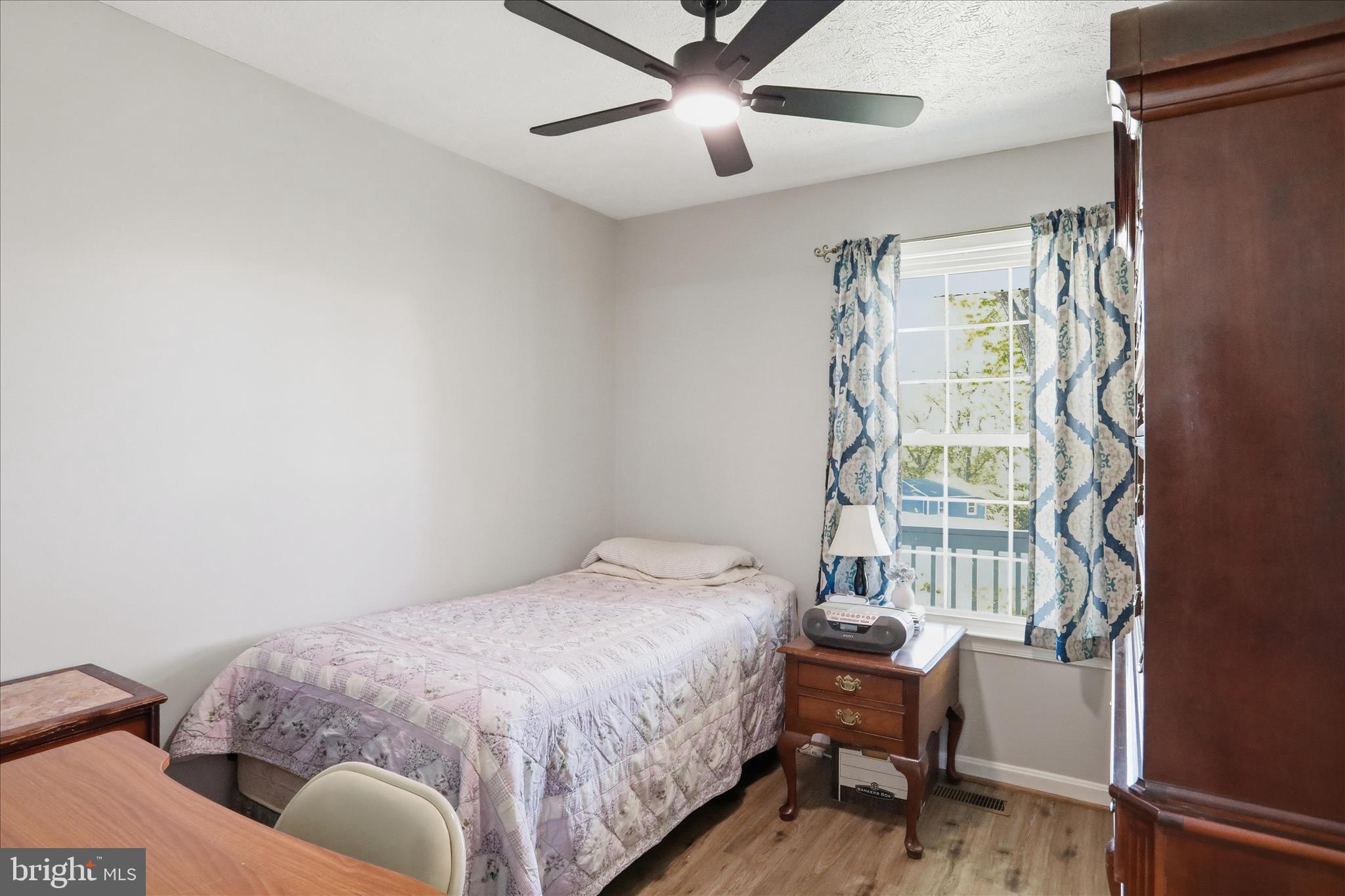 APPLE MT LAKE - Residential