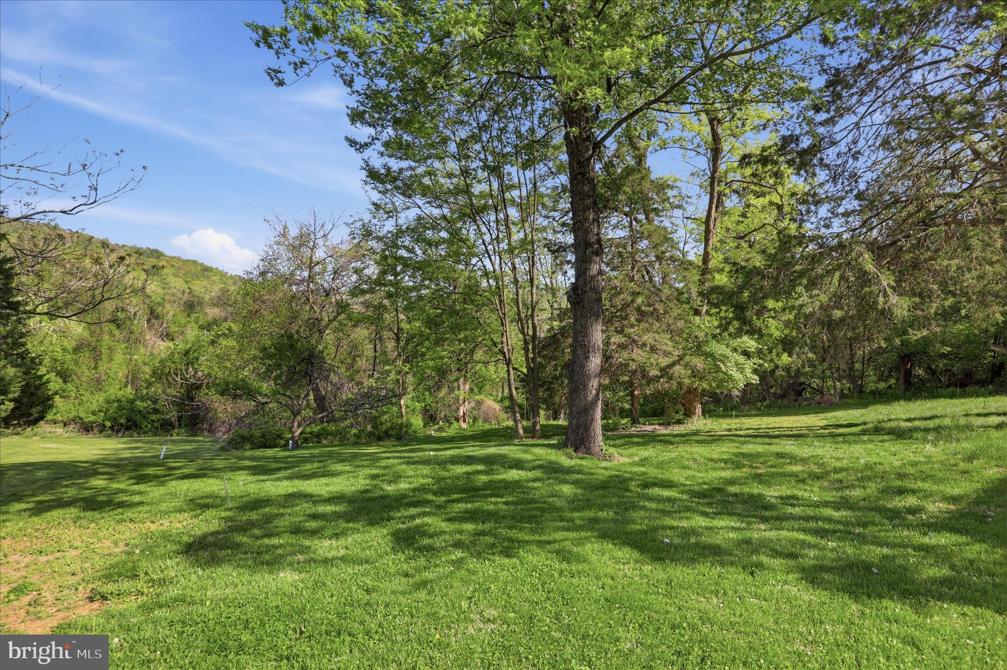 APPLE MT LAKE - Residential