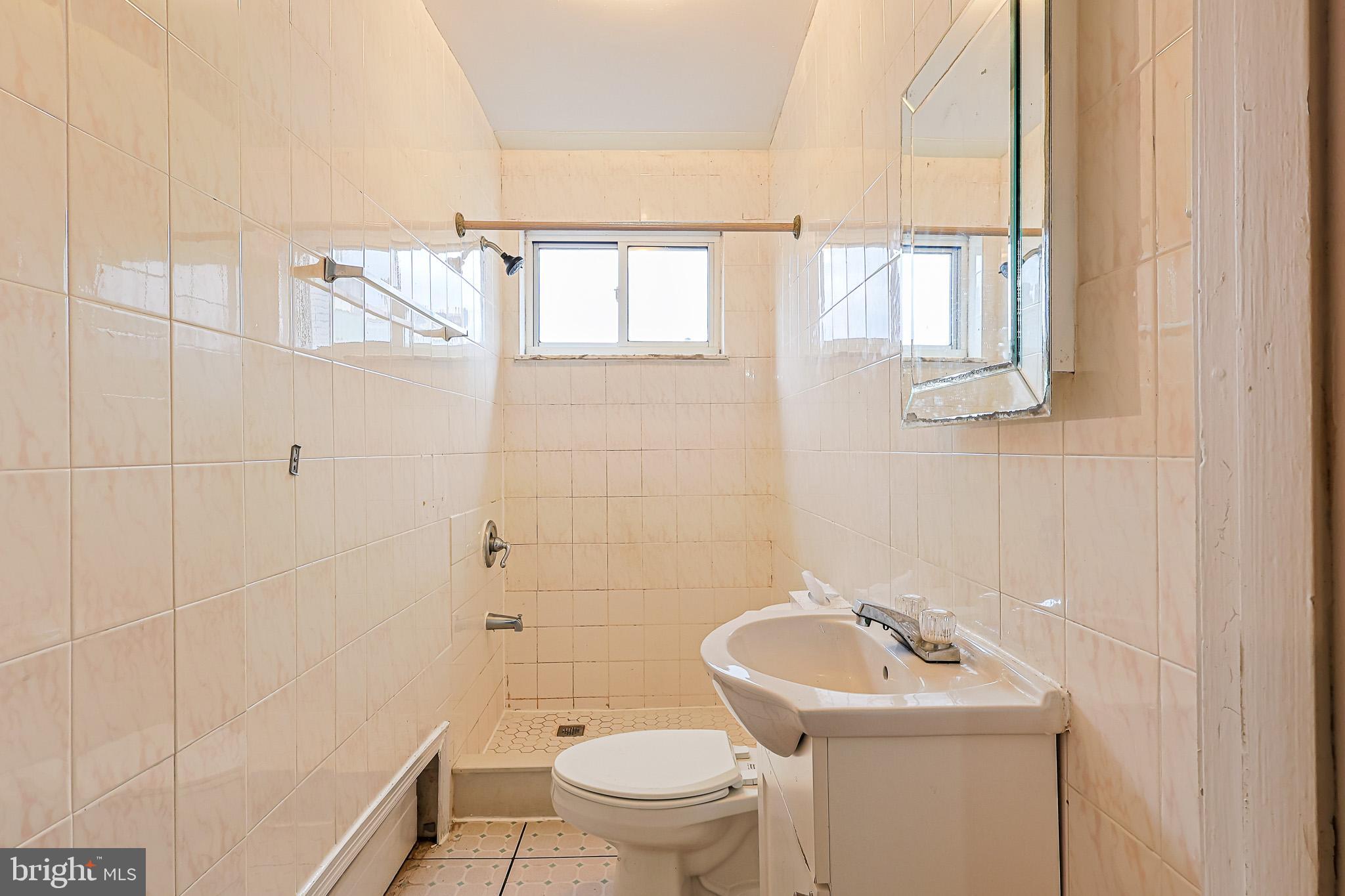 PASSYUNK SQUARE - Residential