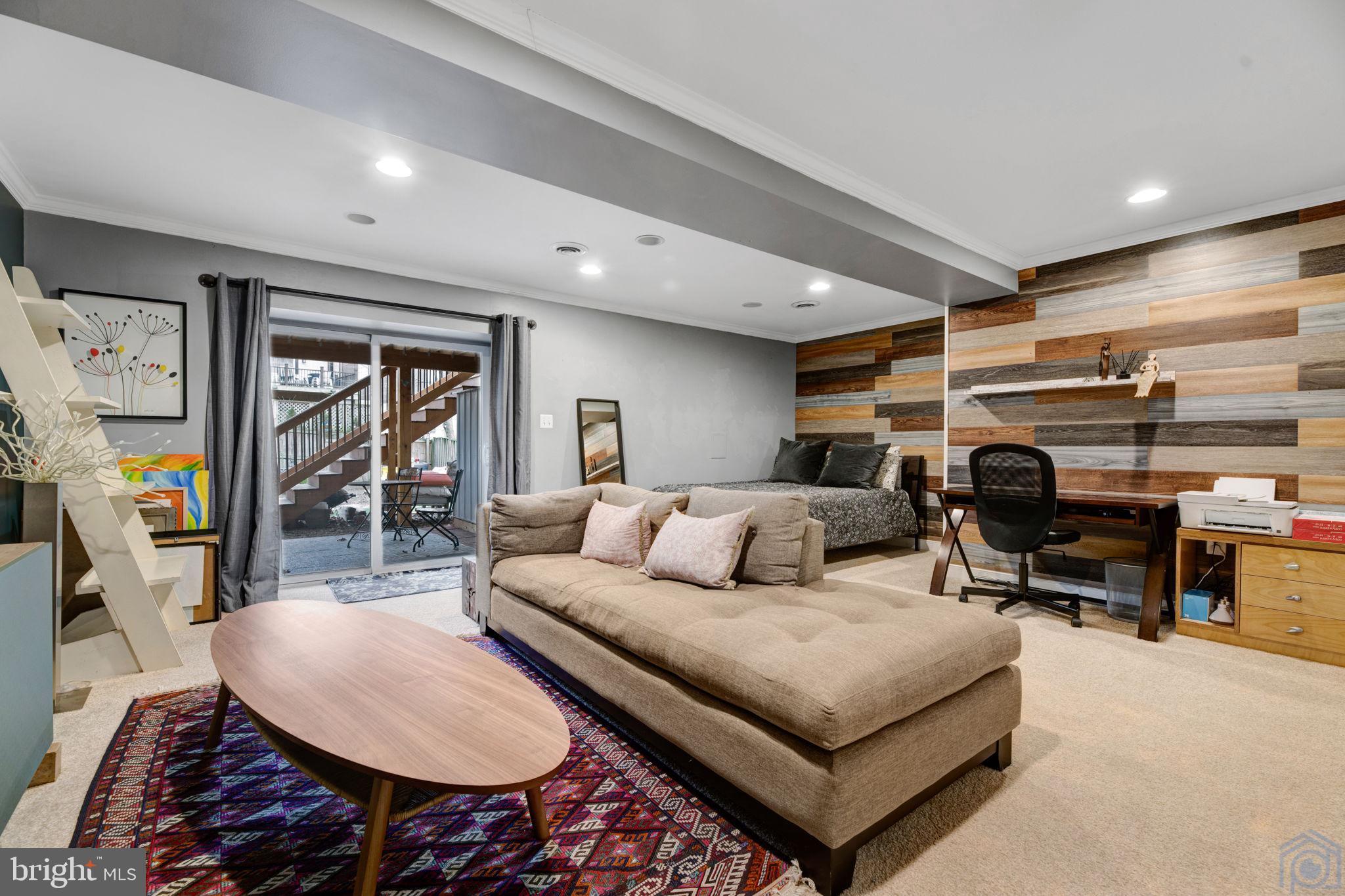 KIMBERLY WOODS VILLAGE - Residential