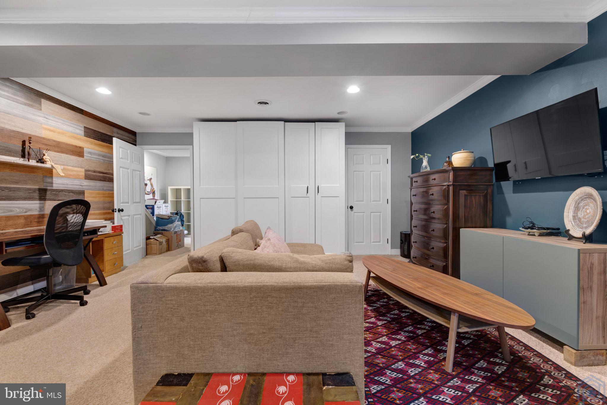 KIMBERLY WOODS VILLAGE - Residential