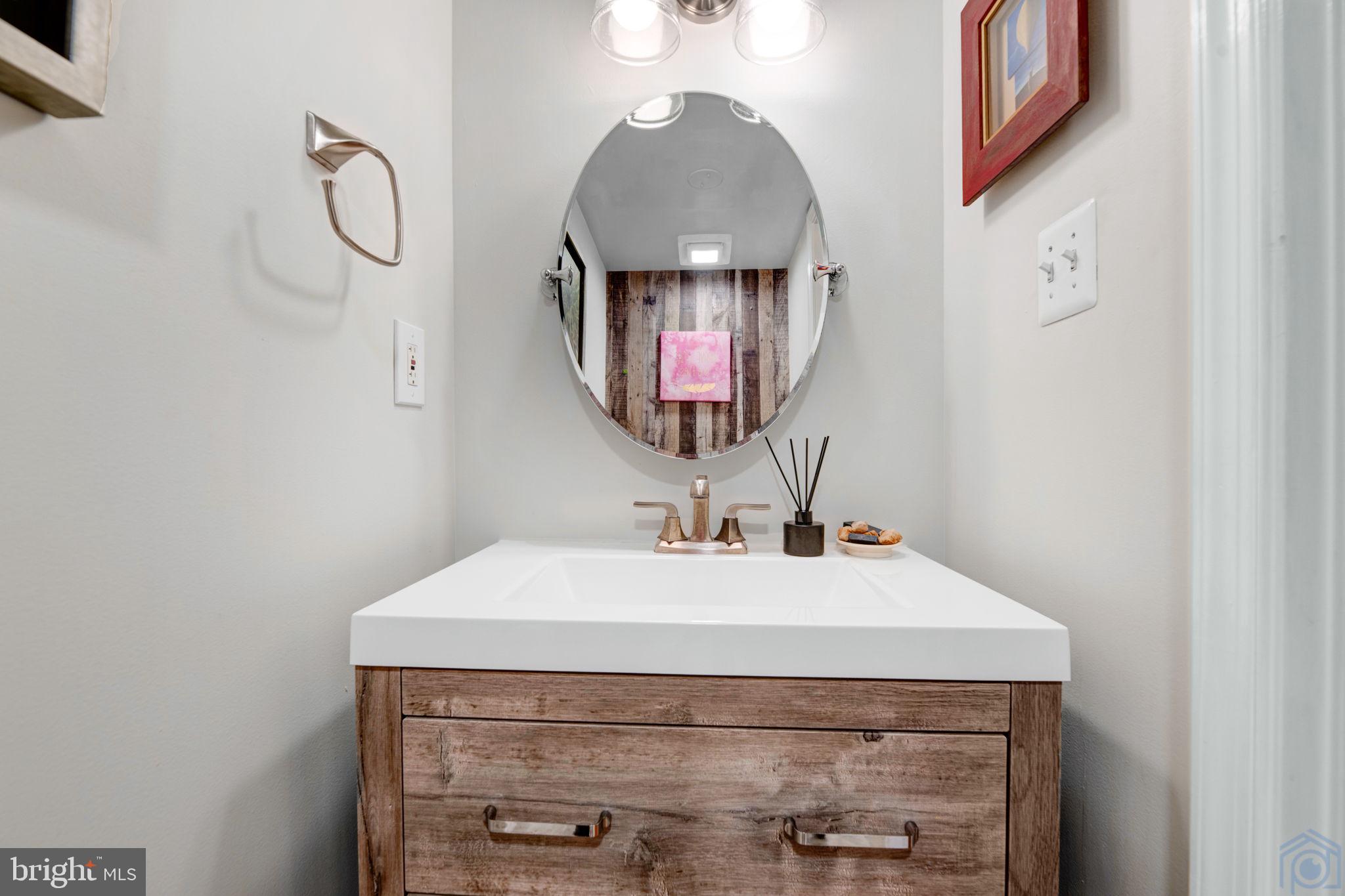 KIMBERLY WOODS VILLAGE - Residential