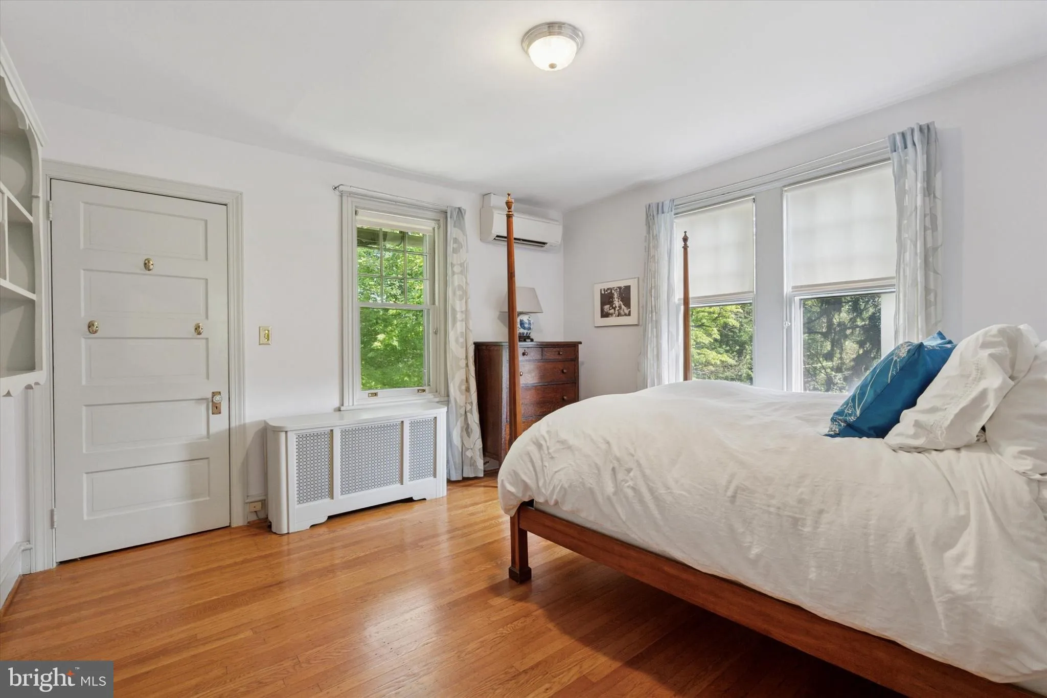 Elkins Park, Pennsylvania 19027, United States, 6 Bedrooms Bedrooms, ,4 BathroomsBathrooms,Residential,Contingent,155346