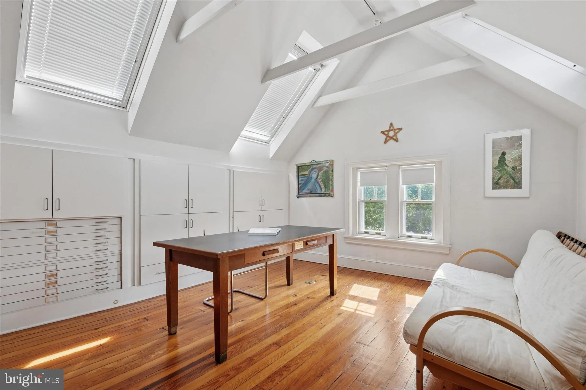 Elkins Park, Pennsylvania 19027, United States, 6 Bedrooms Bedrooms, ,4 BathroomsBathrooms,Residential,Contingent,155346