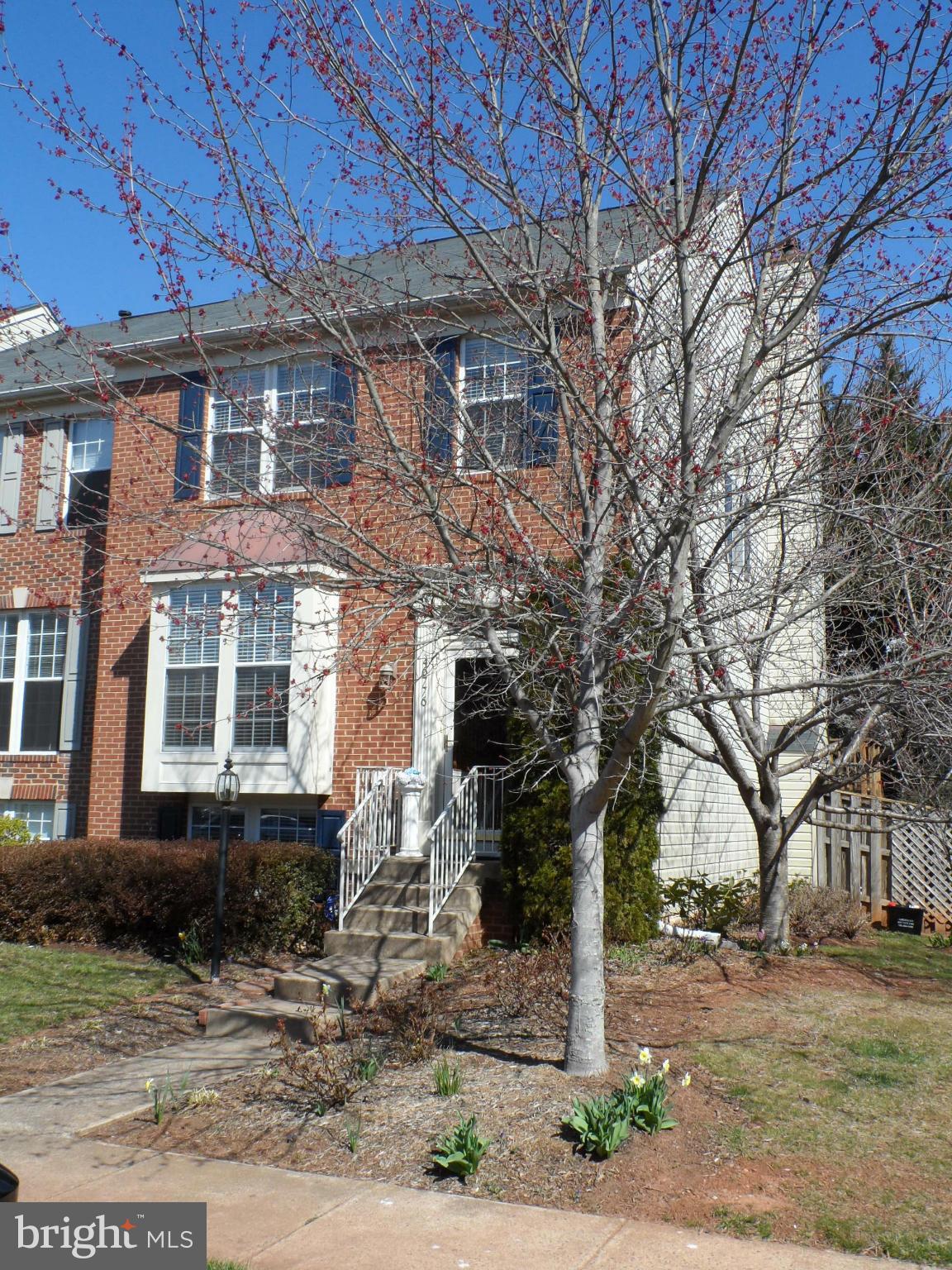 POTOMAC LAKES - Residential Lease