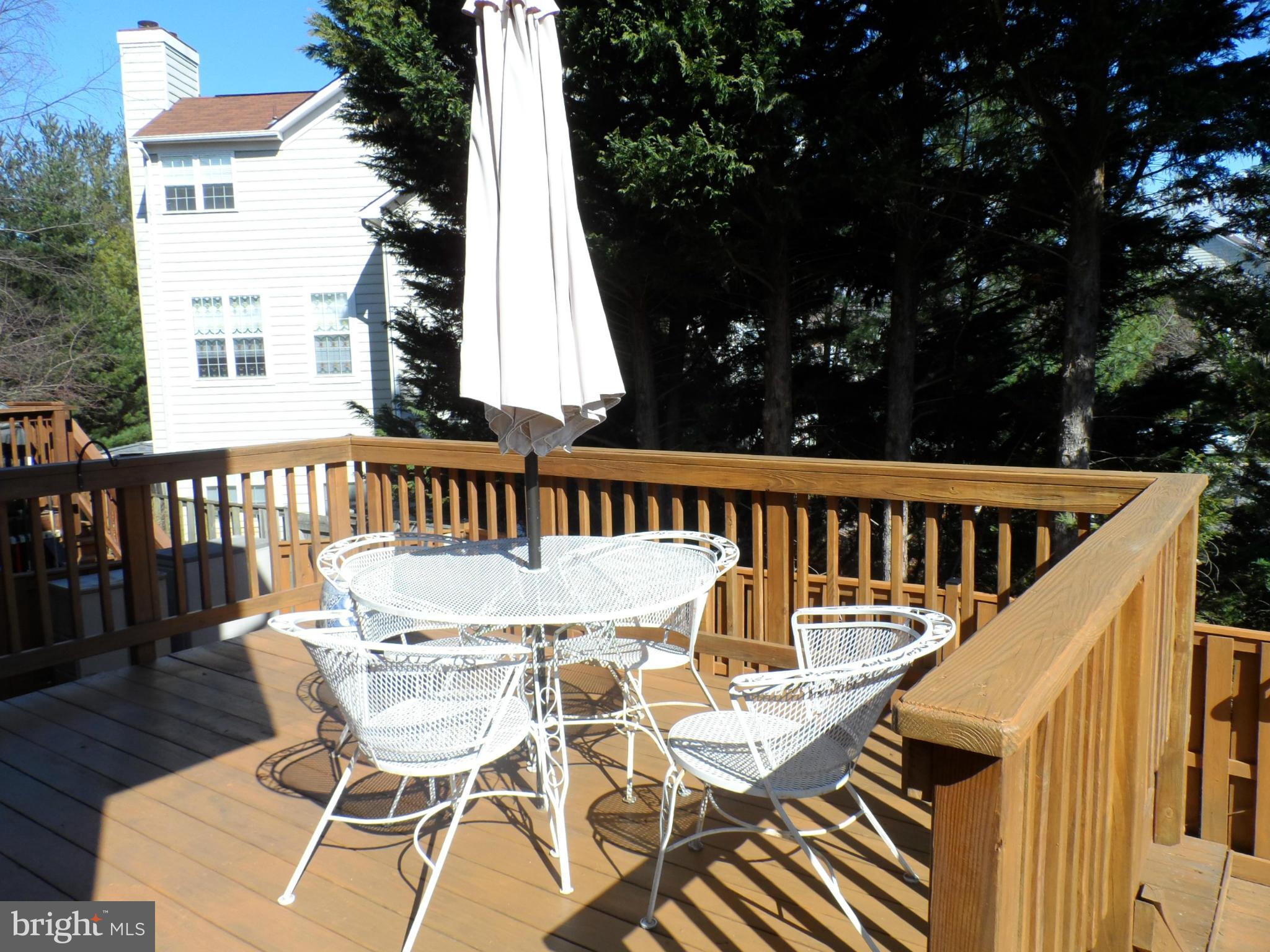 POTOMAC LAKES - Residential Lease