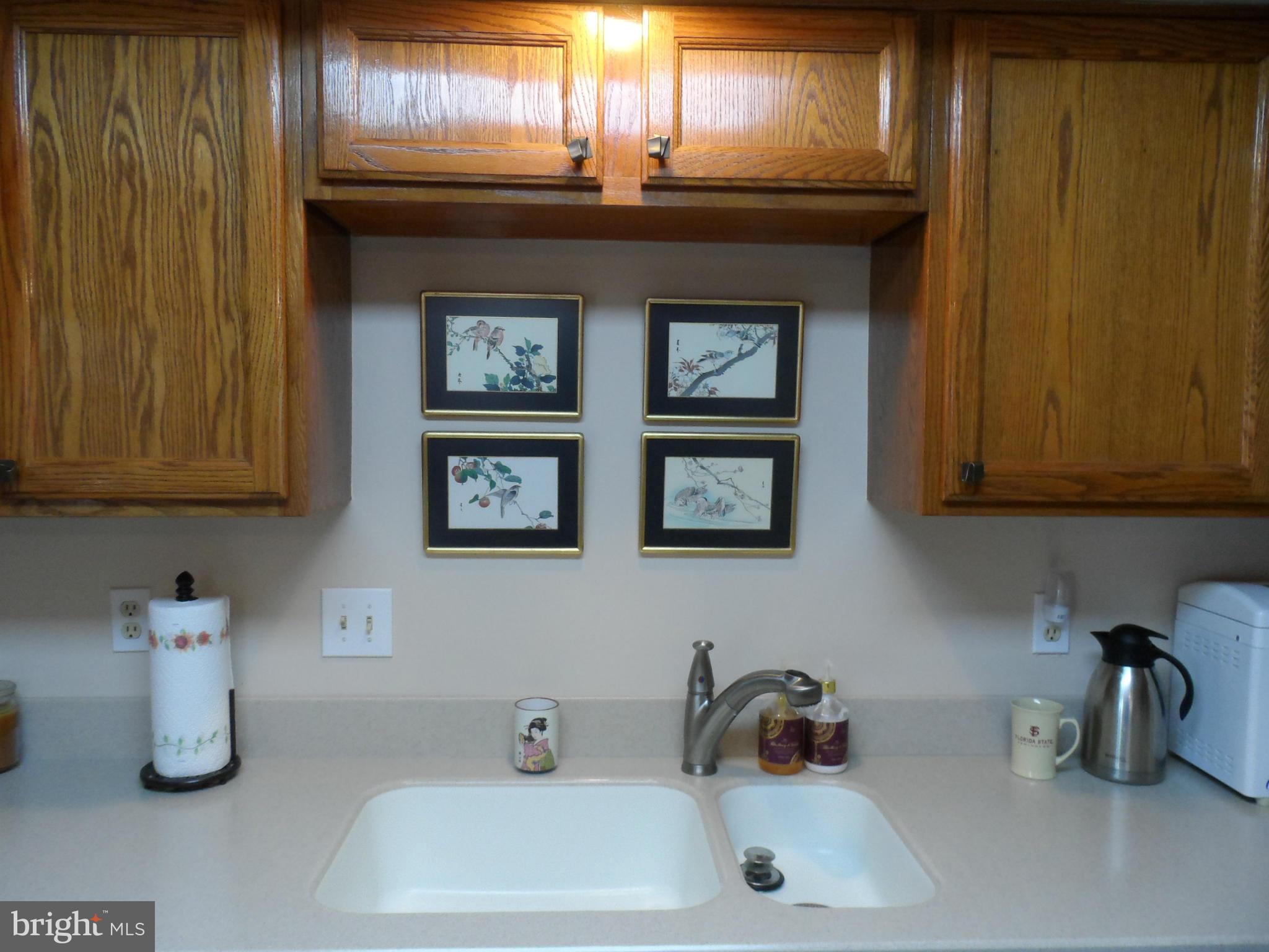 POTOMAC LAKES - Residential Lease