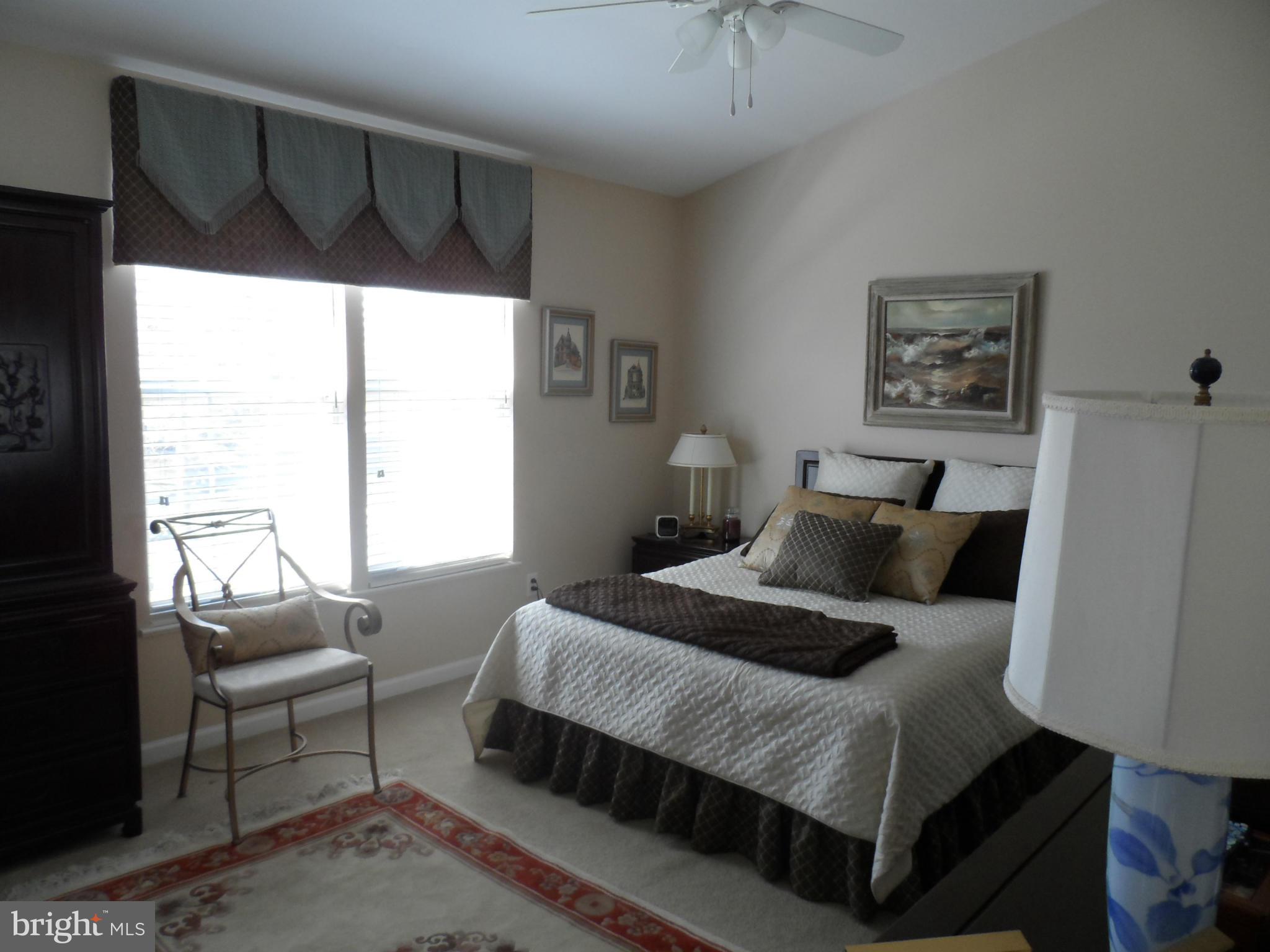 POTOMAC LAKES - Residential Lease