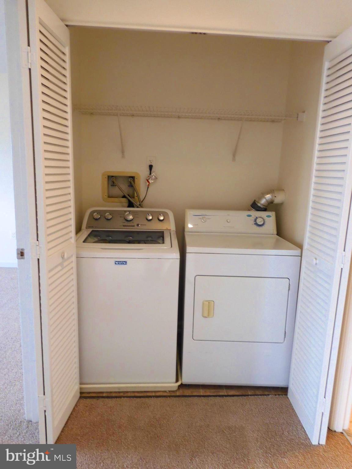 LIGHTHOUSE POINT EAST - Residential