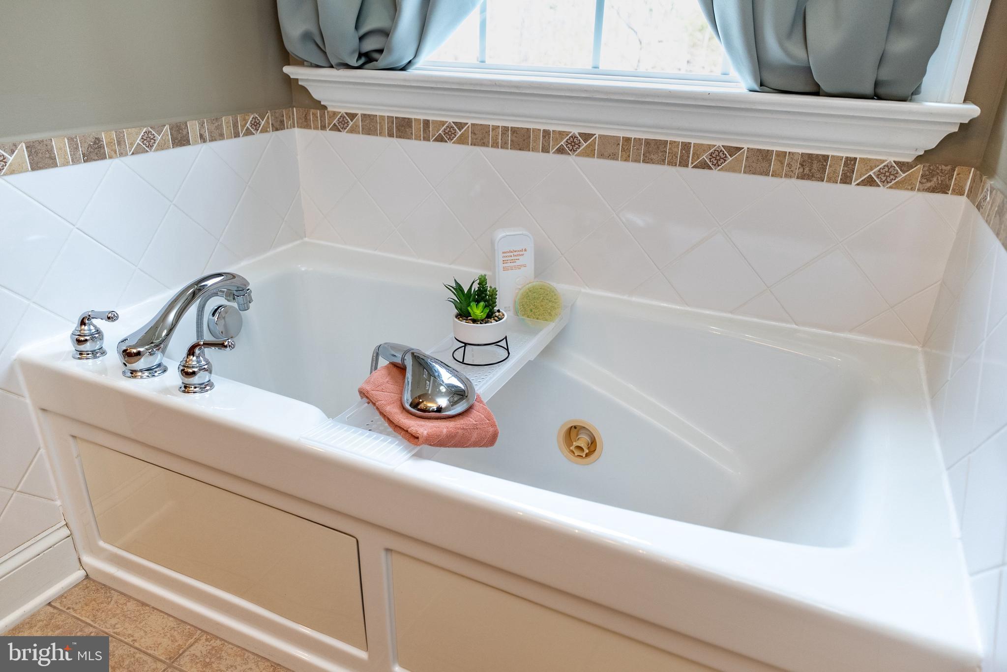 EGYPT BEND ESTATES - Residential