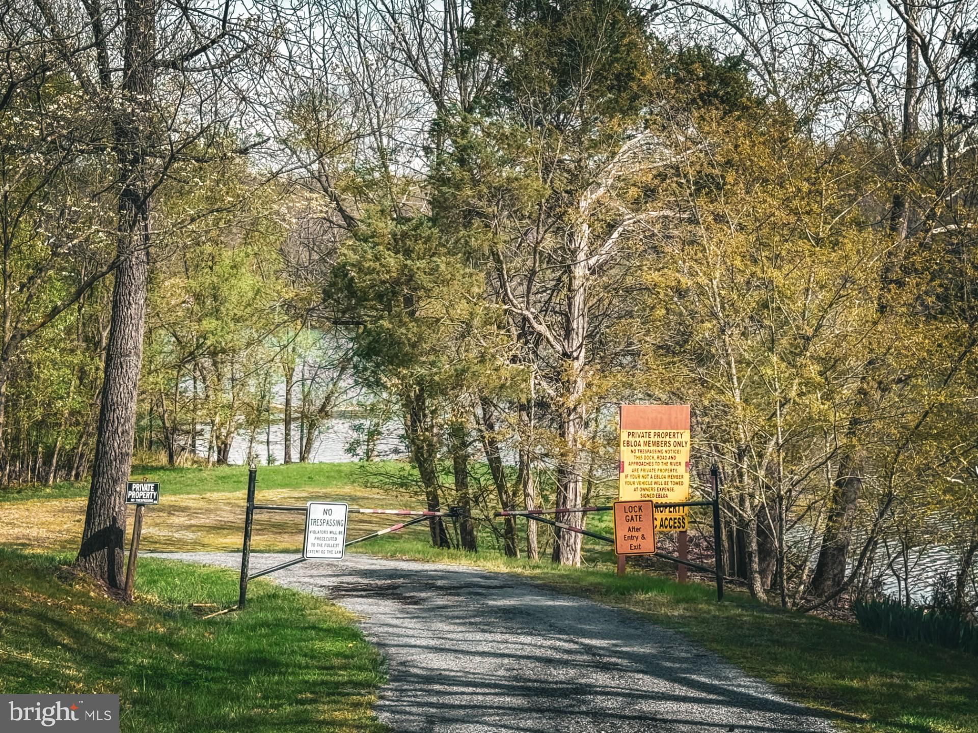 EGYPT BEND ESTATES - Residential