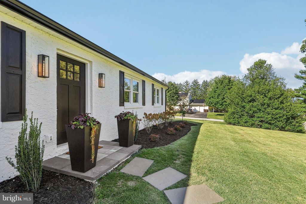 Photo of 23 Marian Road, PHOENIXVILLE, PA 19460 (MLS # PACT2111820)