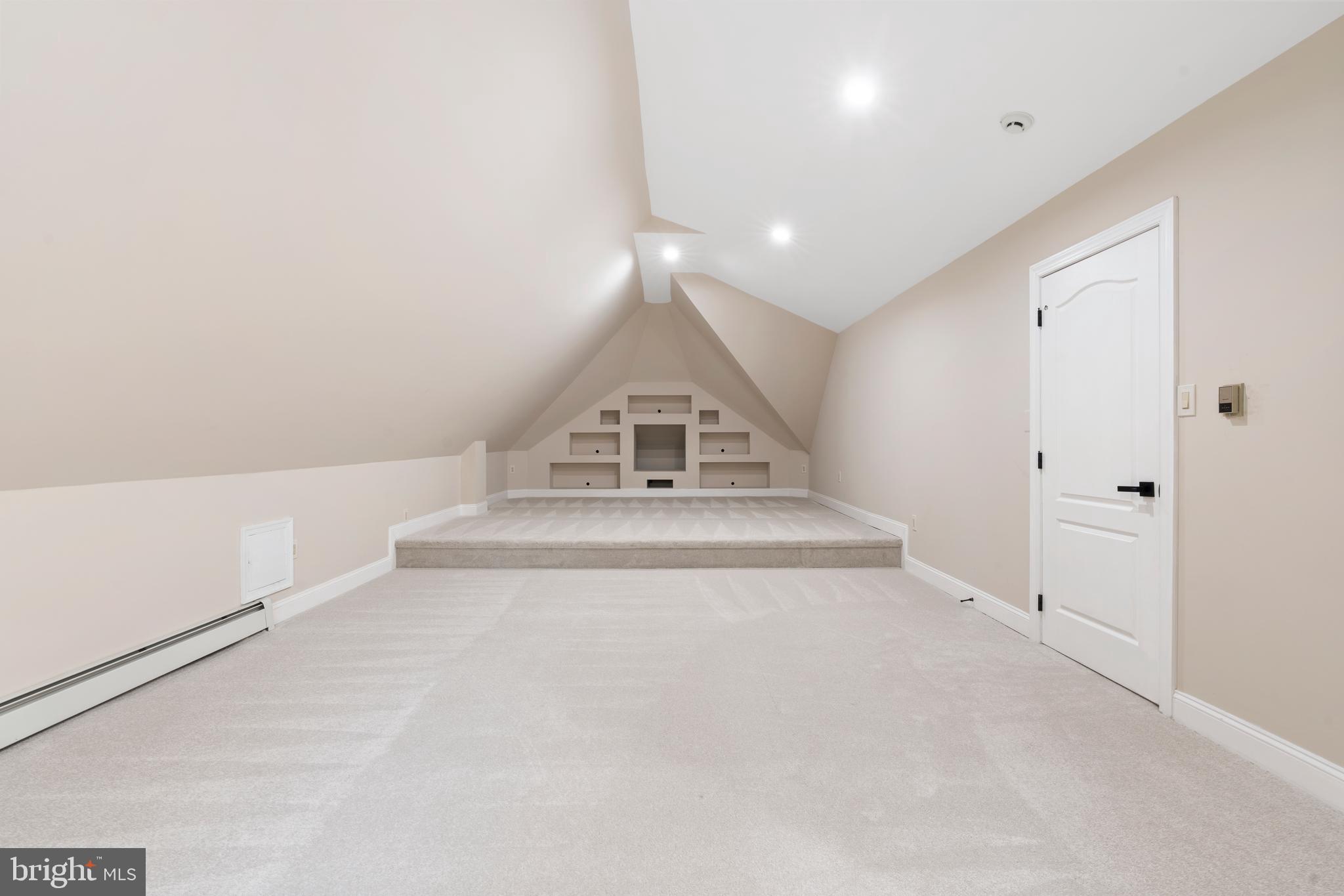 ALLEE ESTATES - Residential