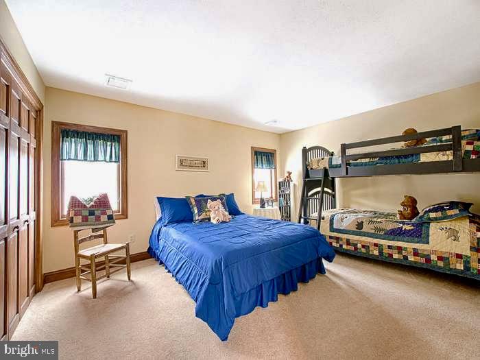 LAKEVIEW ESTATES - Residential