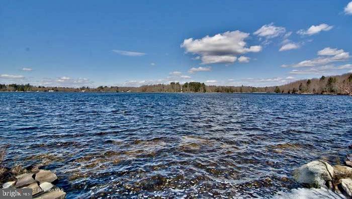 LAKEVIEW ESTATES - Residential