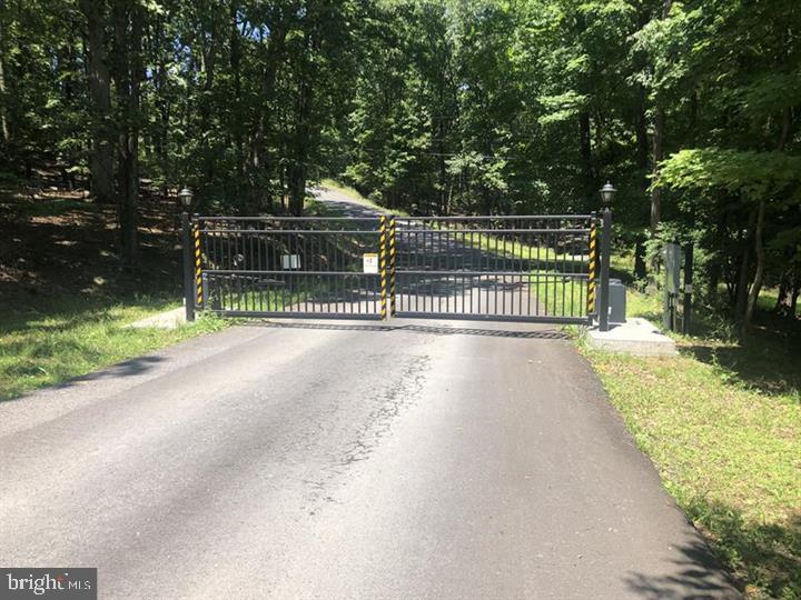 CARDINAL RIDGE ESTATES - Land