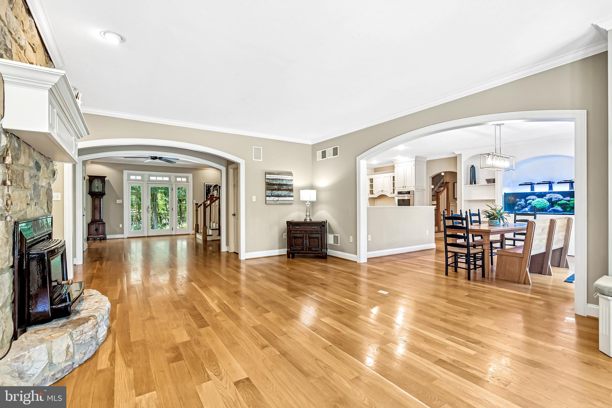 930 SAGINAW ROAD