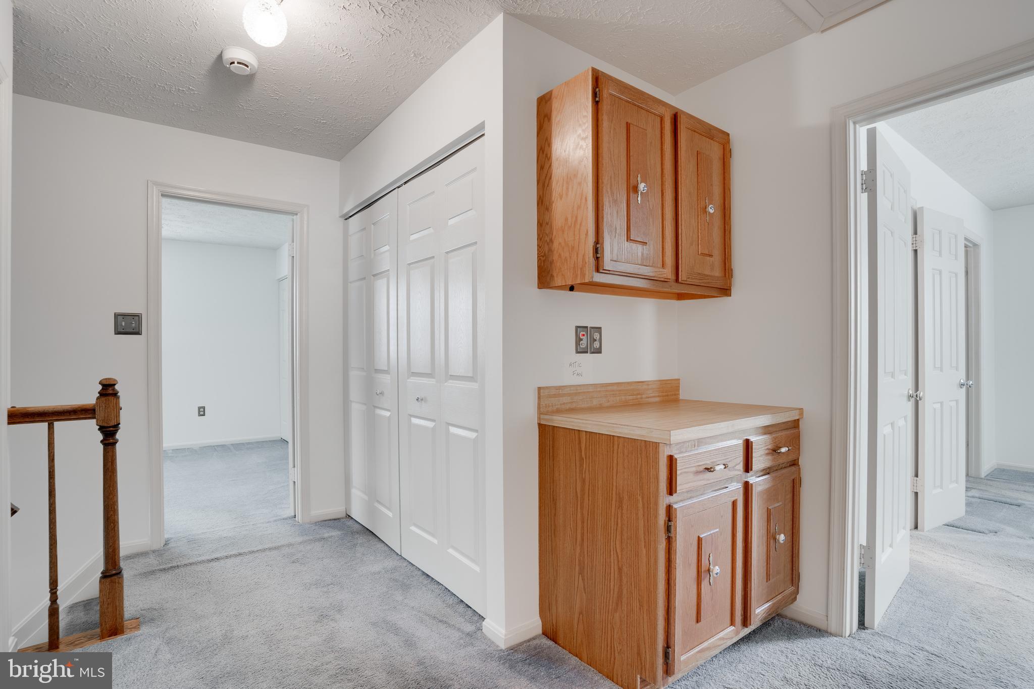 ST CHARLES HAMPSHIRE - Residential