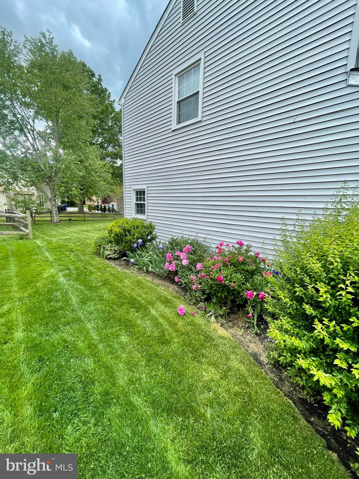 ST CHARLES HAMPSHIRE - Residential