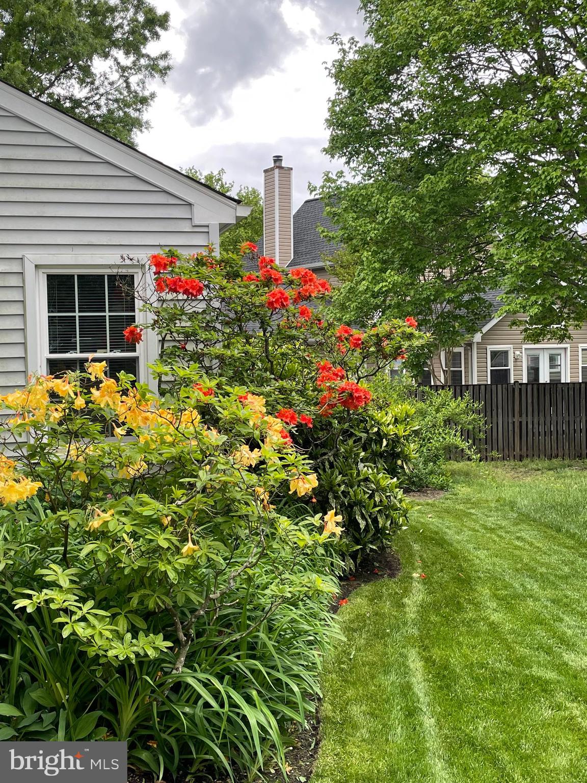 ST CHARLES HAMPSHIRE - Residential