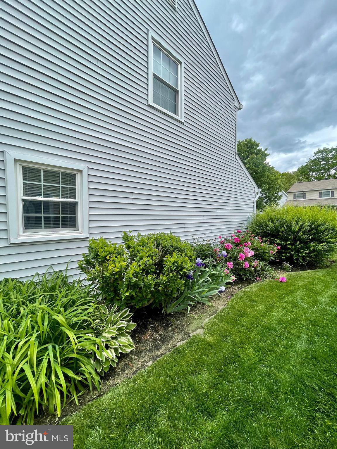 ST CHARLES HAMPSHIRE - Residential