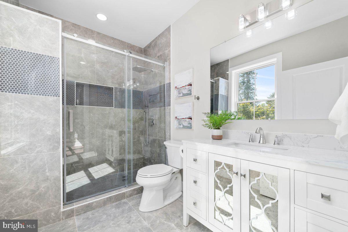 WEDGEWOOD - Residential