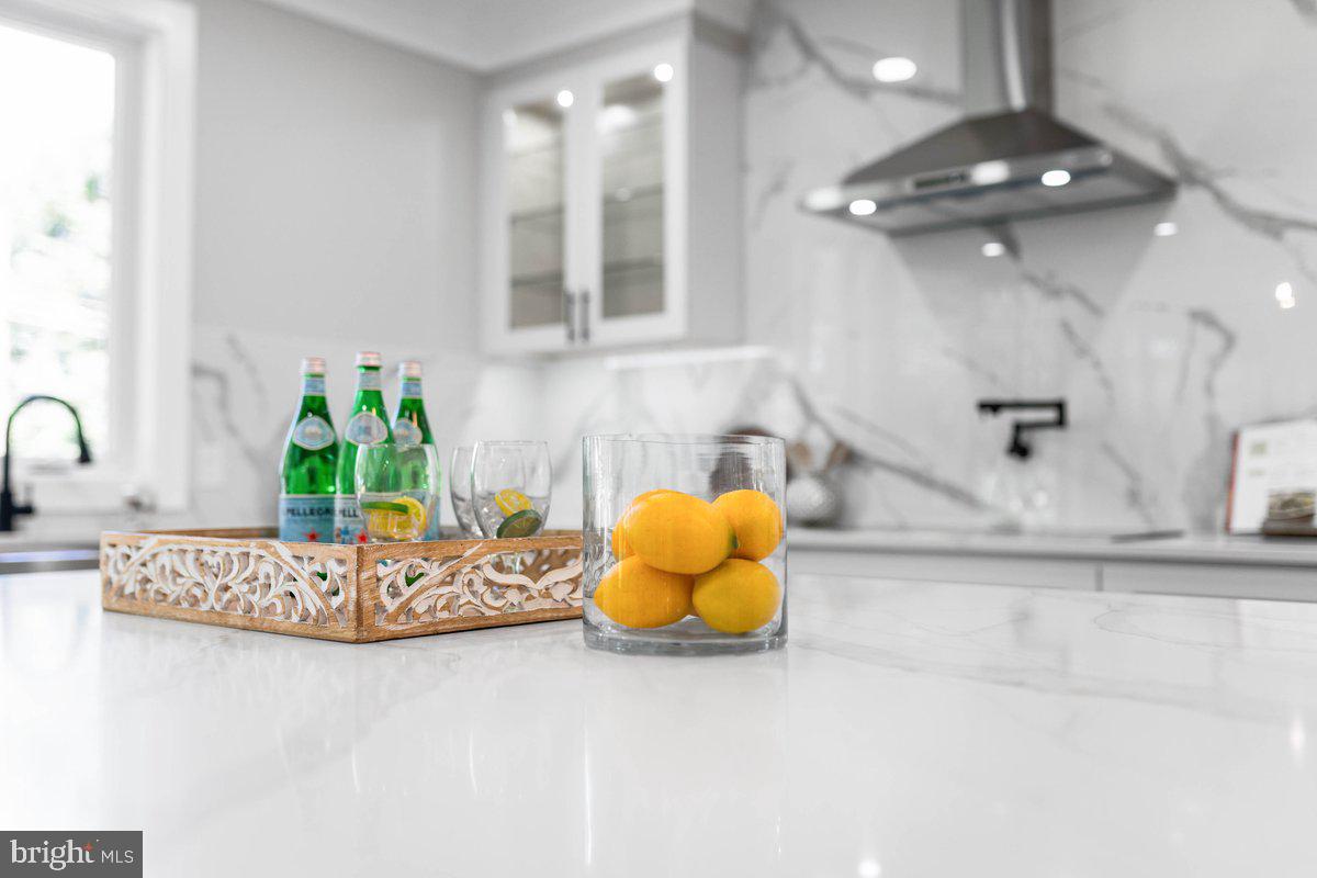 WEDGEWOOD - Residential