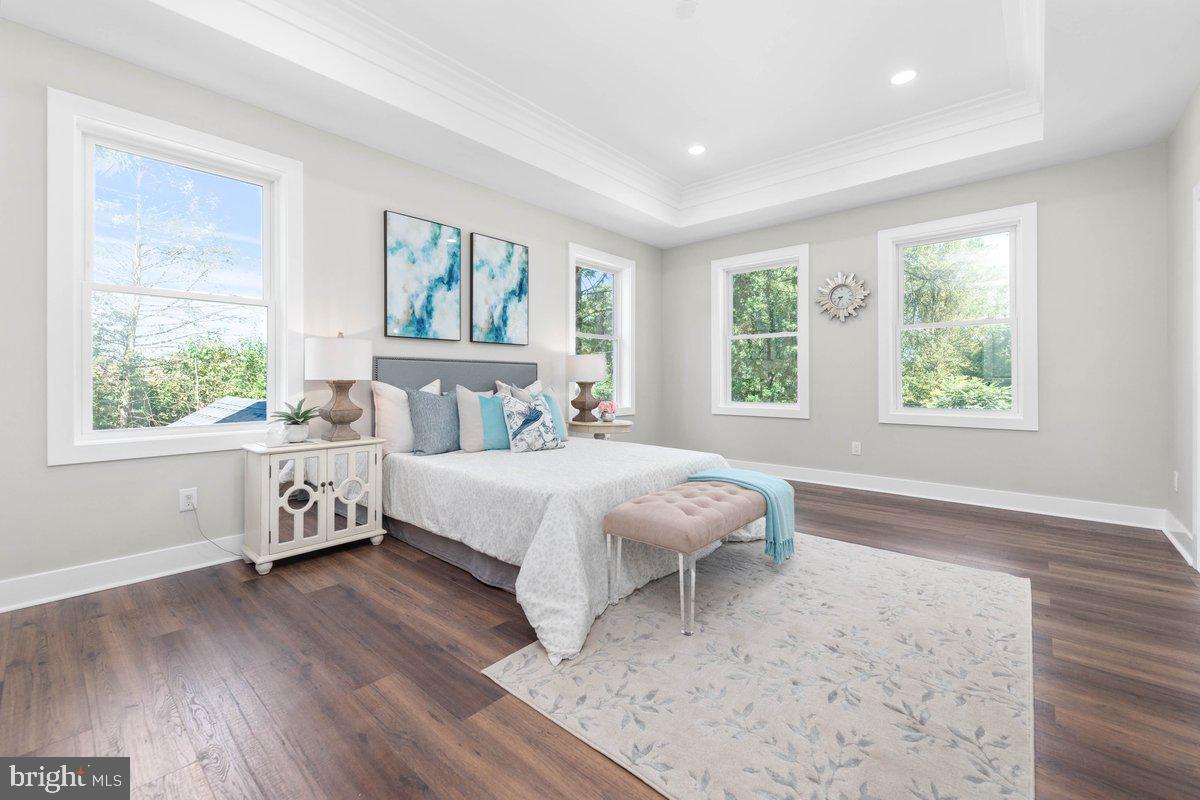 WEDGEWOOD - Residential