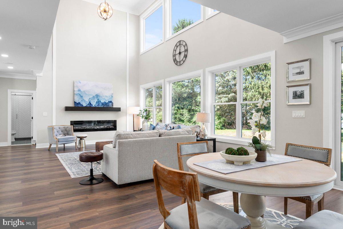 WEDGEWOOD - Residential