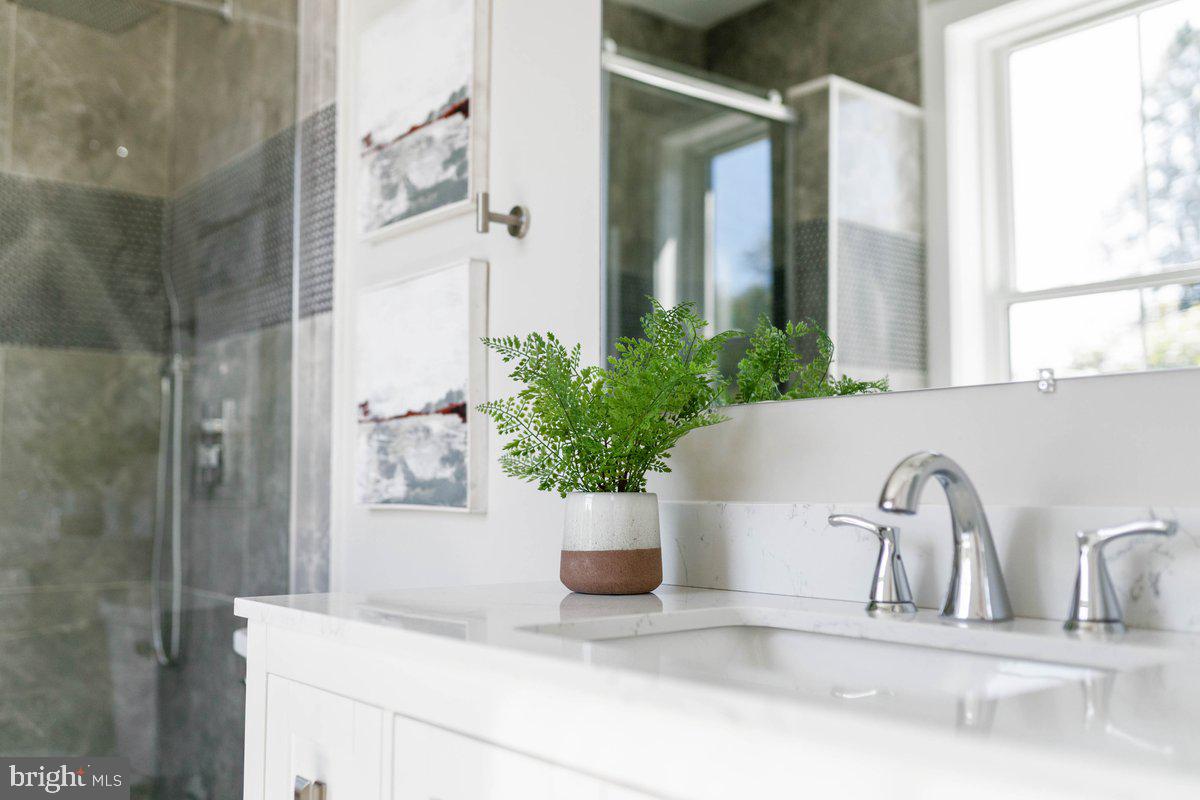 WEDGEWOOD - Residential