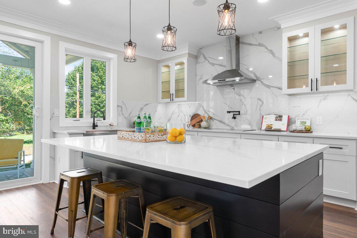 WEDGEWOOD - Residential