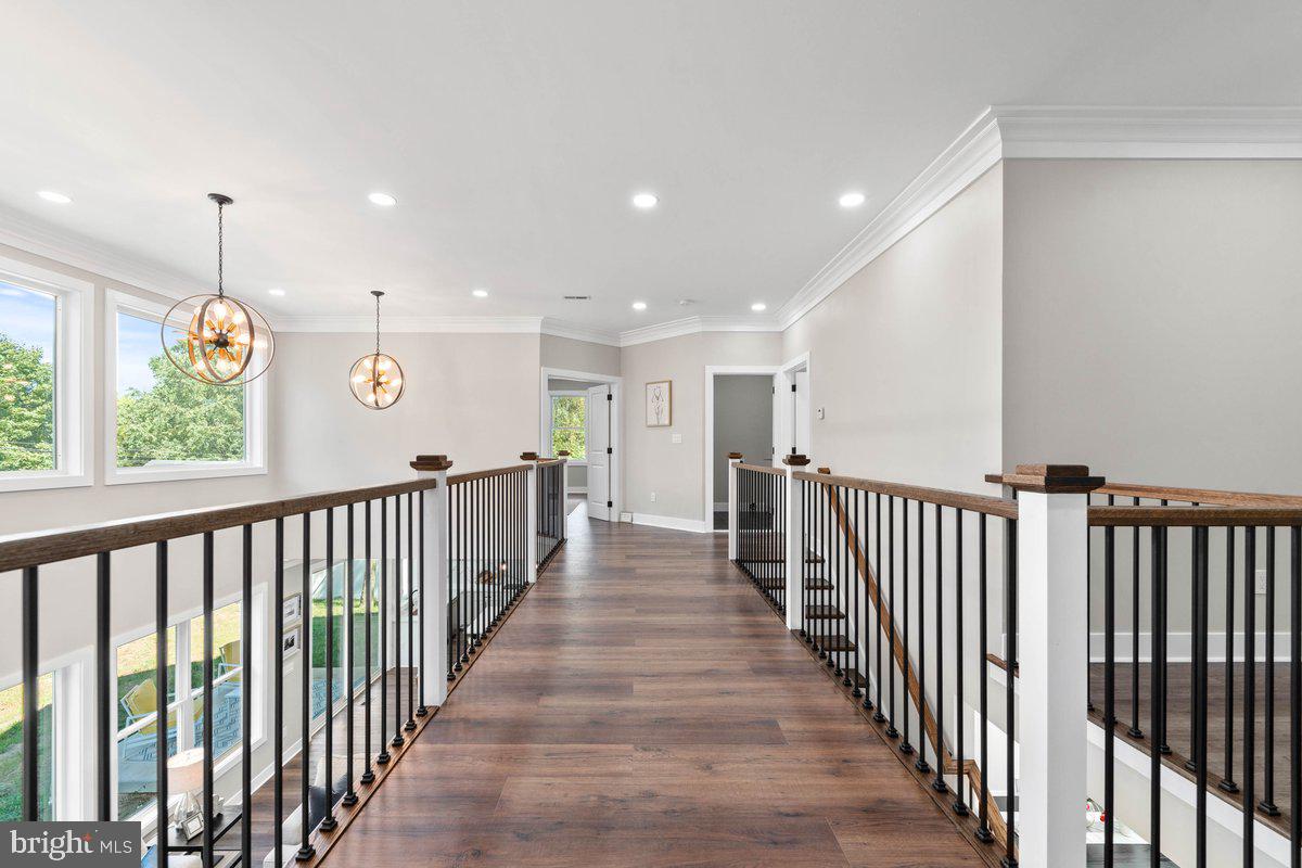 WEDGEWOOD - Residential