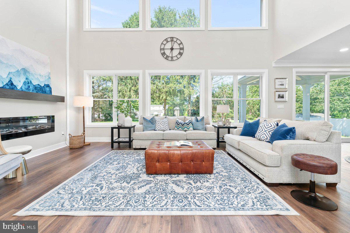 WEDGEWOOD - Residential