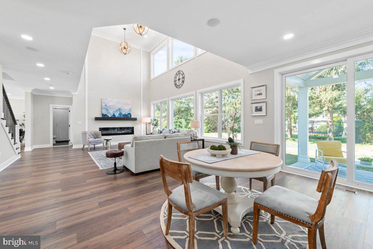 WEDGEWOOD - Residential