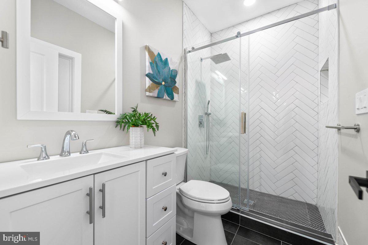 WEDGEWOOD - Residential